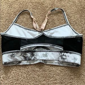 Forever 21 Intimates & Sleepwear - Forever 21 Sports Bra Forever 21 Intimates & Sleepwear - Forever 21 Sports Bra